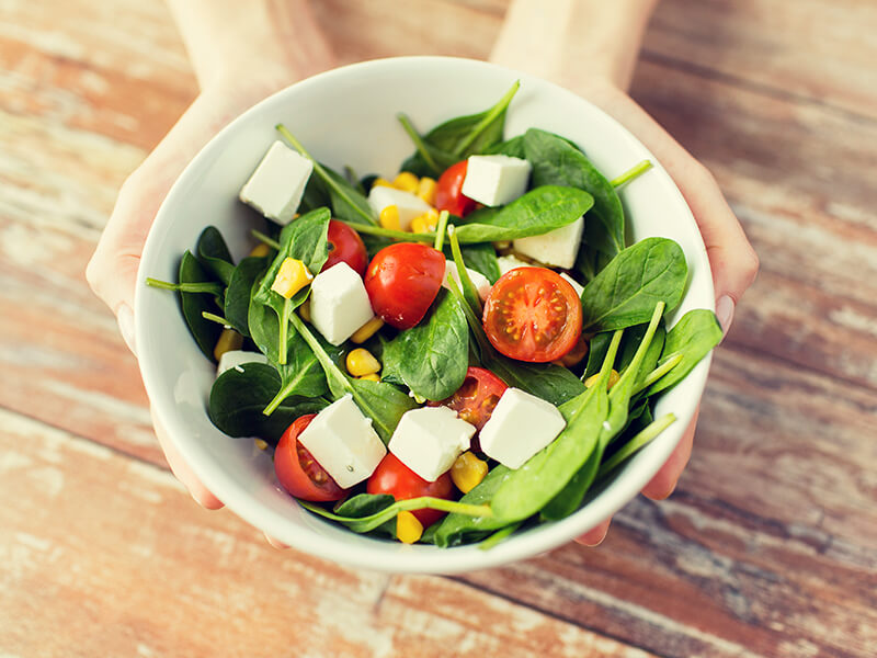 Nine ways to master mindful eating.