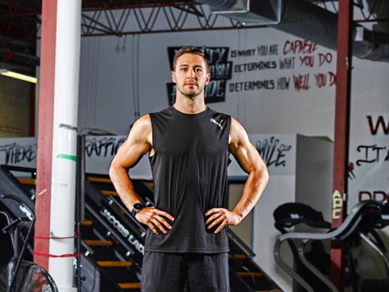 arm-workout_Michael-Italiano