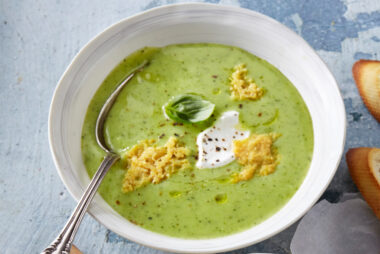 Zucchini-soup-with-sour-cream